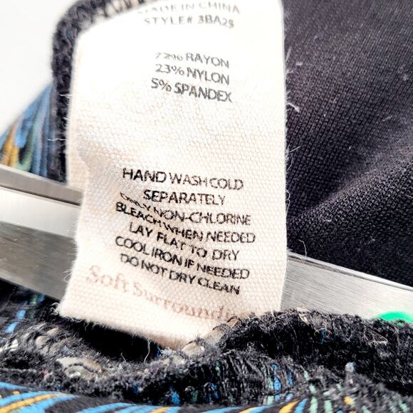 Soft Surroundings Marbled Peacock Print Pants Multicolored Womens Size L Petite - Picture 8 of 8